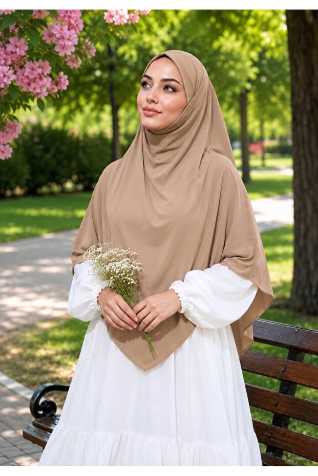 Practical Medium Size Sandy Sufle Scarf - Needle-Free Hijab for Hajj, Umrah, and Daily Use Beige