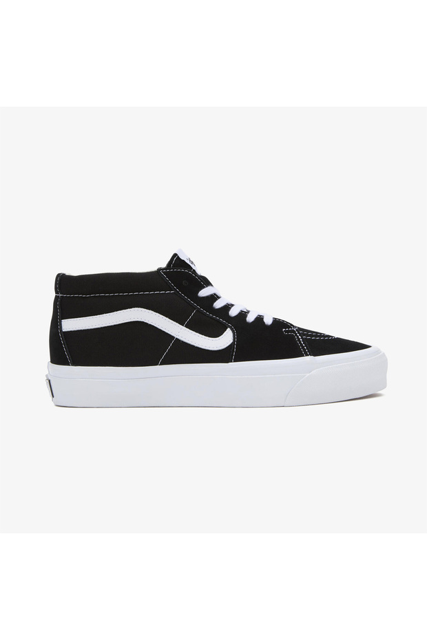حذاء رياضي نسائي أسود من طراز Lx Sk8-Mid Reissue 83
