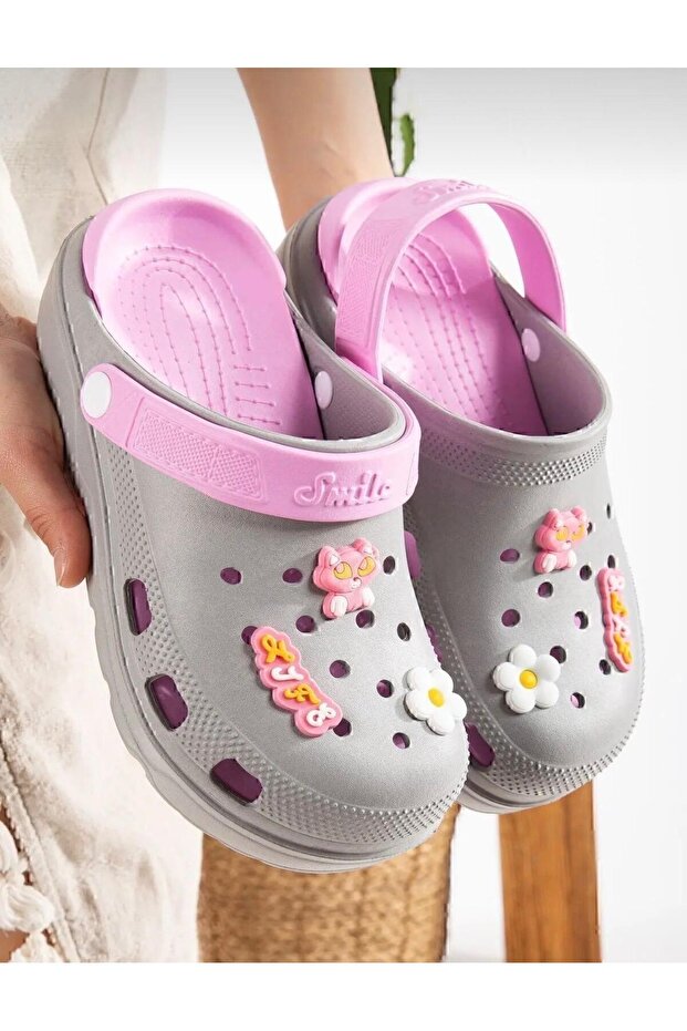 Comfortable Sole High Sized Hospital Cook Nurse Doctor Slippers Cross