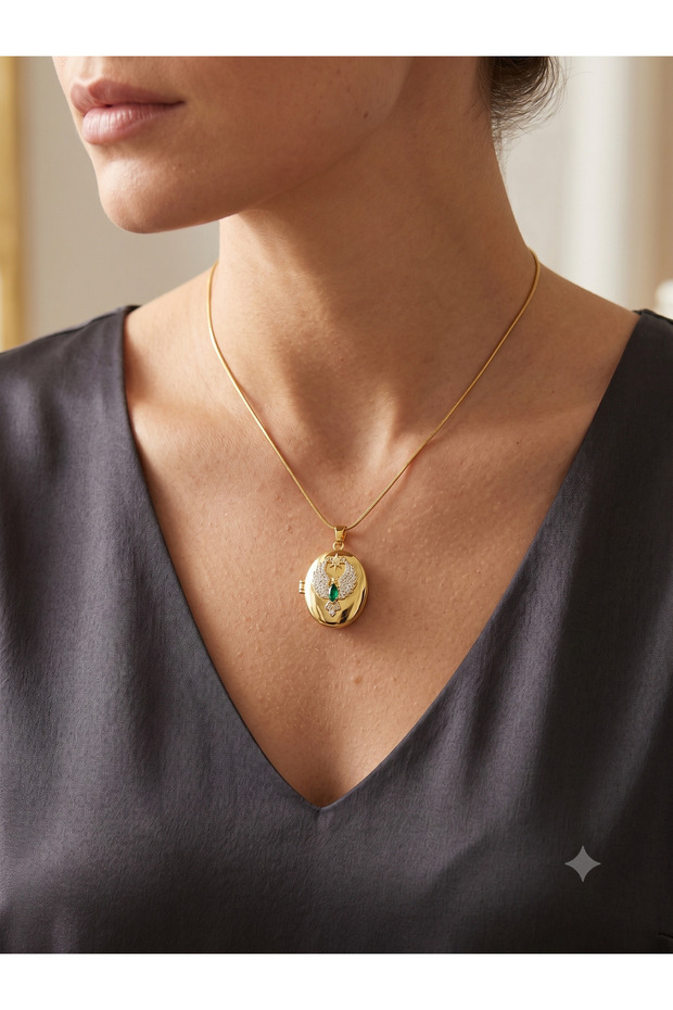 Elegant gold medallion necklace with eagle, white and navy blue