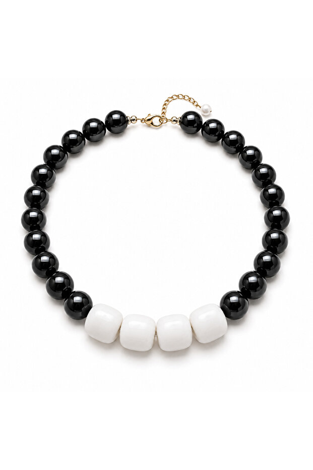 Lal Garnet Natural Stone Necklace | Handcrafted Design That Brings Power and Elegance Together