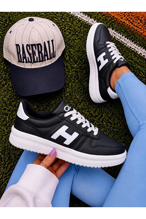 Unisex Waiter Sneaker Shoes Suitable for Daily Use