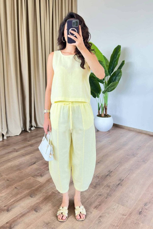 Women's Yellow Linen Sleeveless Blouse with Elastic Waist and Pockets Wide Leg Two-Piece Set