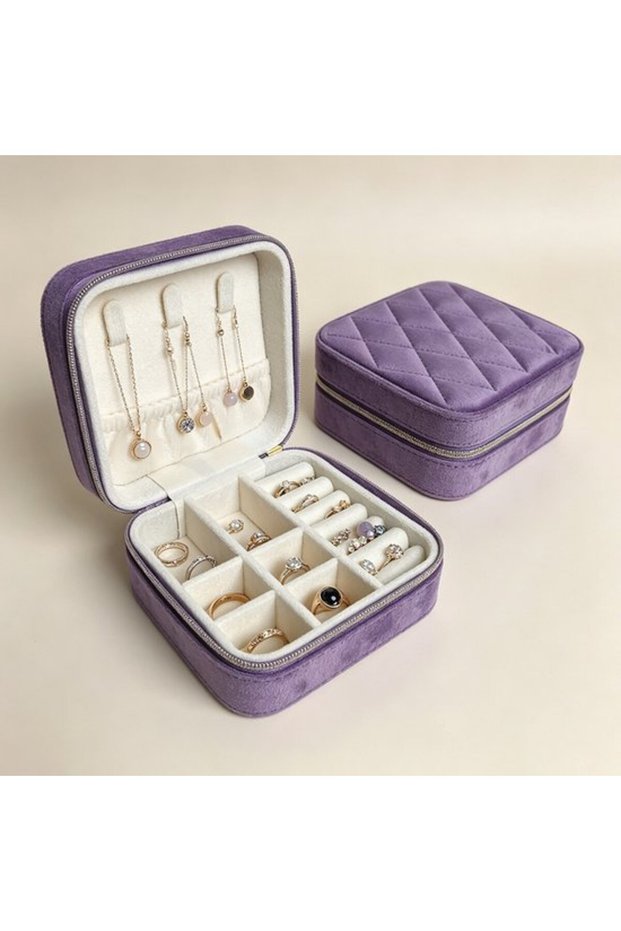 Exquisite jewelry box, women's jewelry box, jewelry storage box, made of velvet, suitable for storing earrings, necklaces and rings, and can be worn