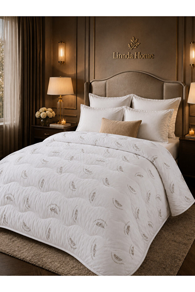 Premium Goose down Comforter – Lightweight, Soft, and Breathable Single Comforter