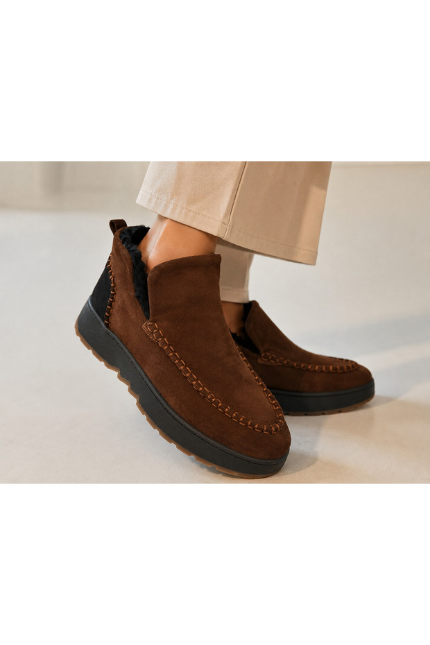 Genuine Leather Suede Plush Lined Thick Sole Boots Women's Shoes