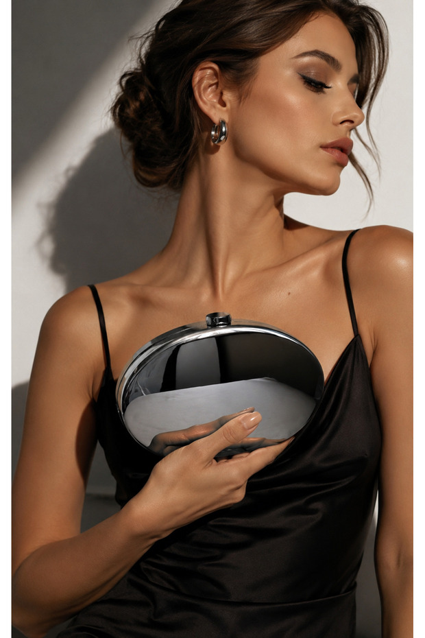 Women's Silver Metal Oval Shaped Special Design Evening Dress with Extra Chain Strap and Special Occasion Portfolio Bag