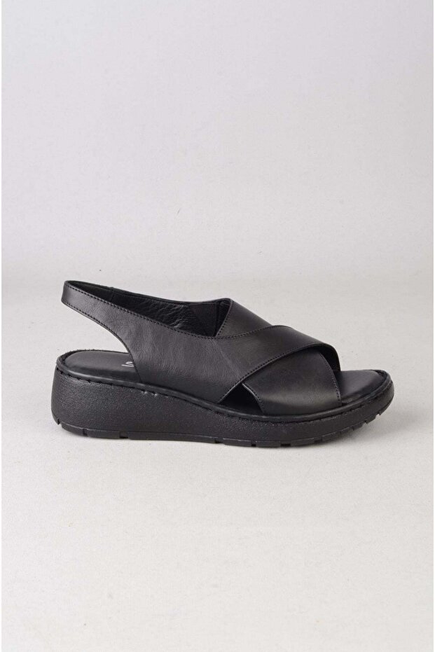 Seç Km11 Genuine Leather Anatomical Women Sandals Black
