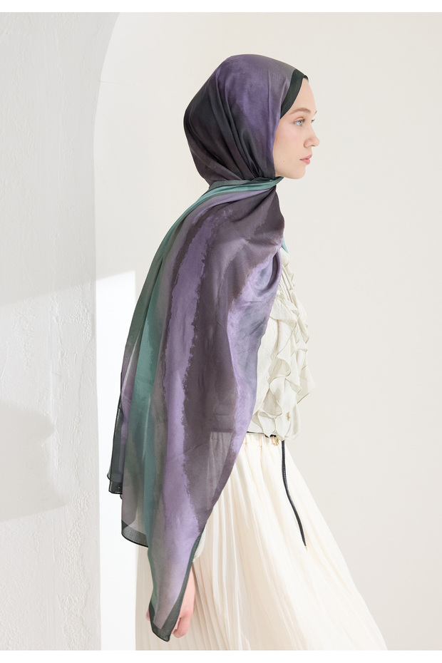 Ombre Floss Viscose Shawl Soft Green