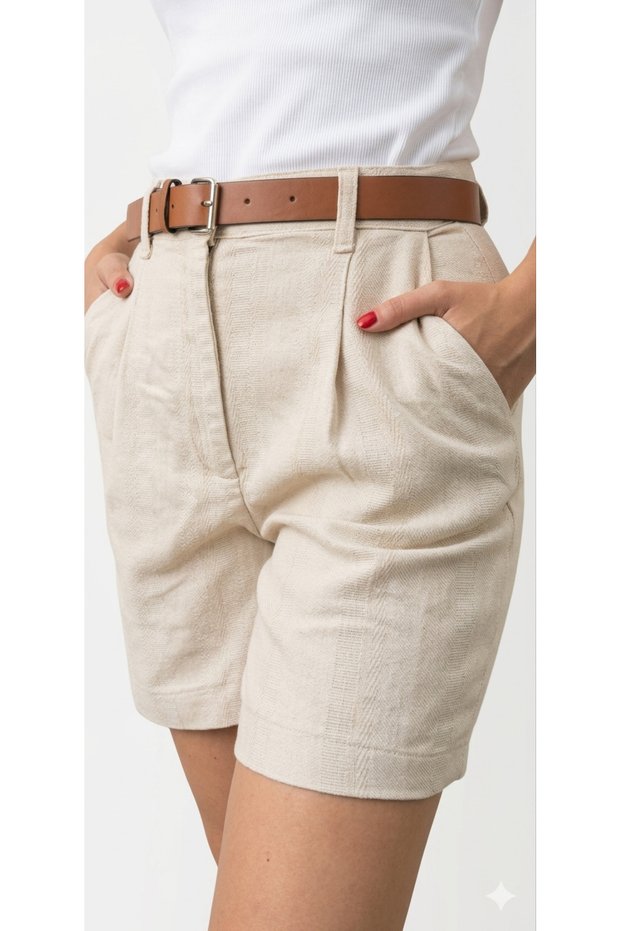 Una Fiaba, Natural Color Women's High Waist Leather Belted Pleated Shorts