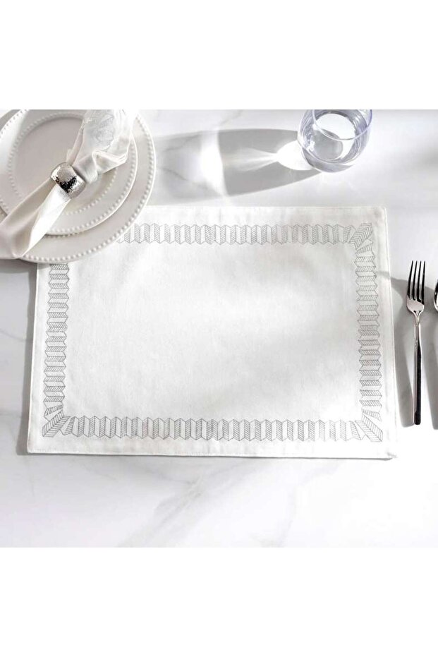Celestia Foil Printed Placemat 33x48cm - Silver
