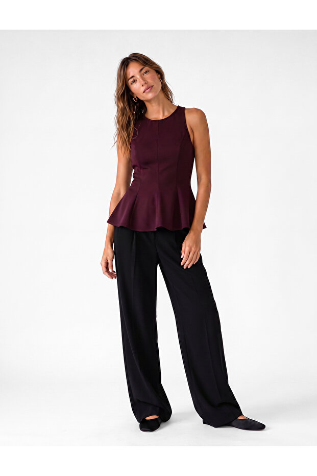 Slim Fit Crew Neck Sleeveless Peplum Blouse