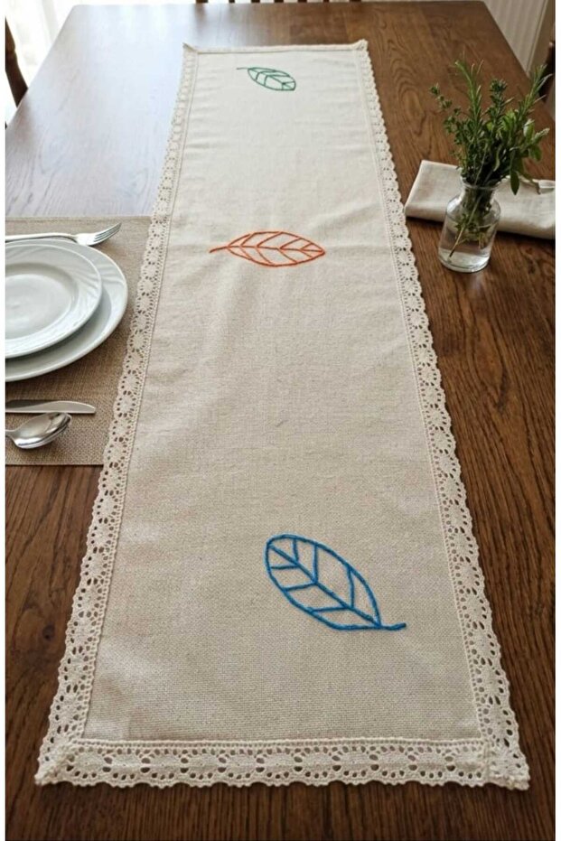 100% Handmade Embroidered Vintage Laced Natural Linen Fabric Nature Themed 30X90 cm Runner