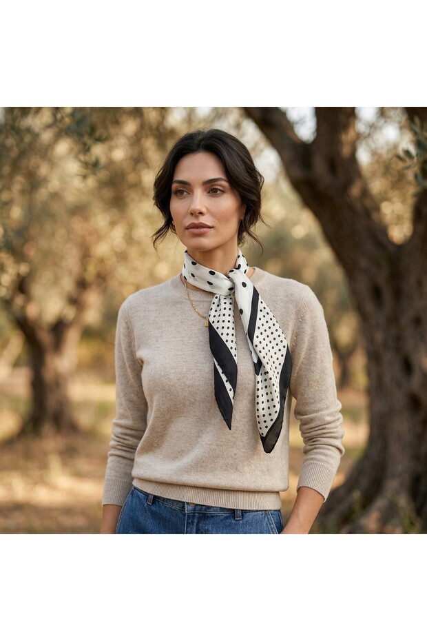 Black and White Large Polka Dot Retro Satin Scarf 70X70 cm