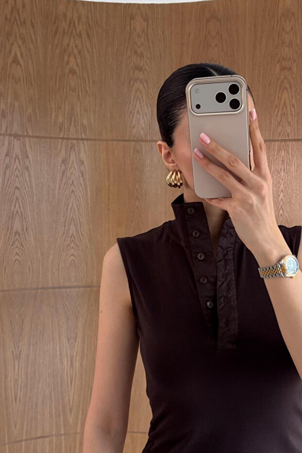 Buttoned Brown Blouse - 4
