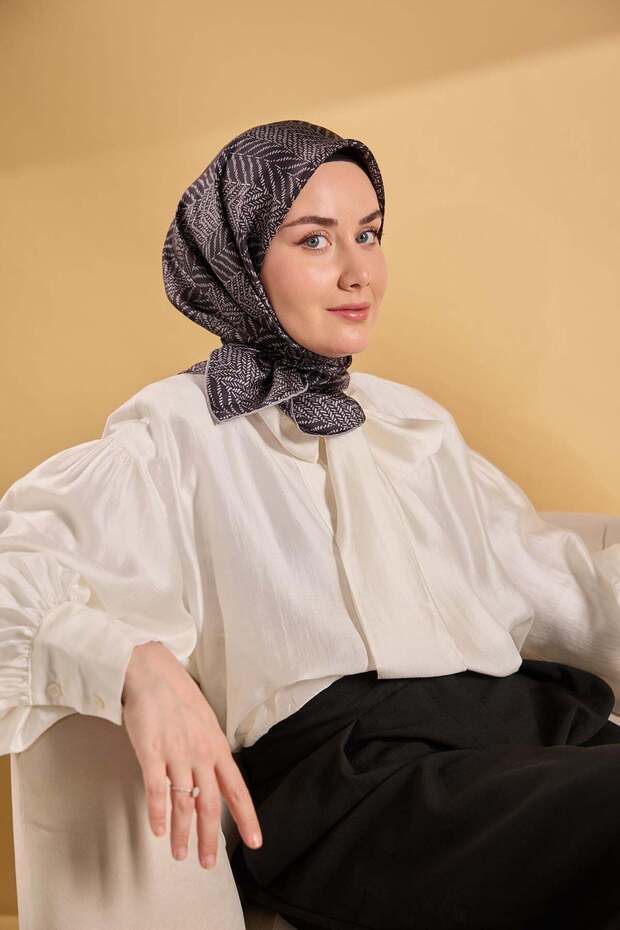 وشاح حرير تويل بنمط بسيط أسود رمادي 90x90