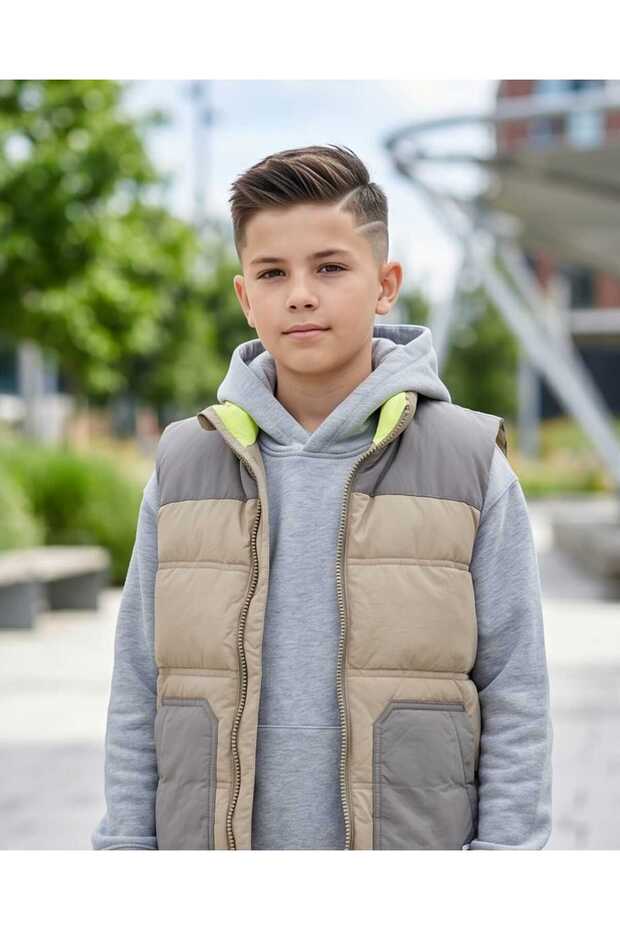 Boy's Stand Collar Sleeveless Inflatable Vest with Zipper Pockets