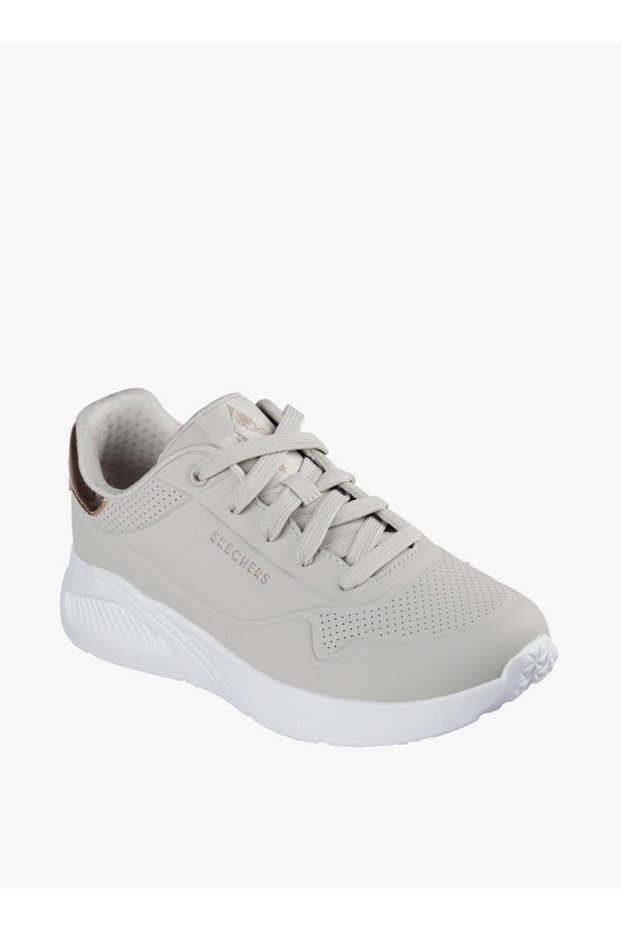 Women Graceful Lace-Up Sports Shoes