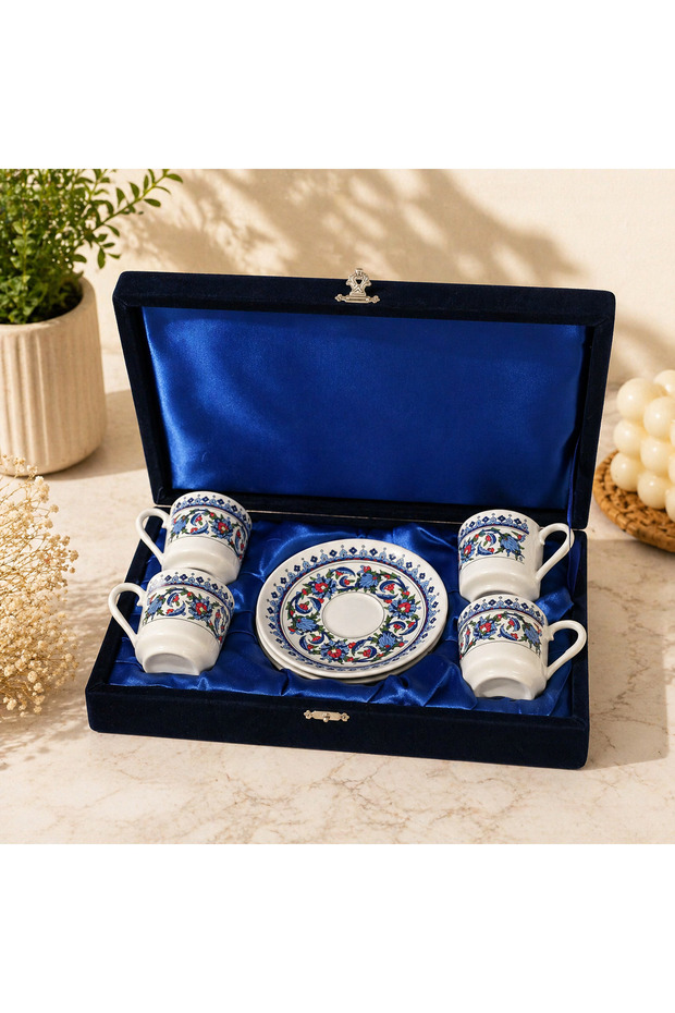 Topkapi Motif Four-Piece Porcelain Coffee Cup Set with Velvet Box