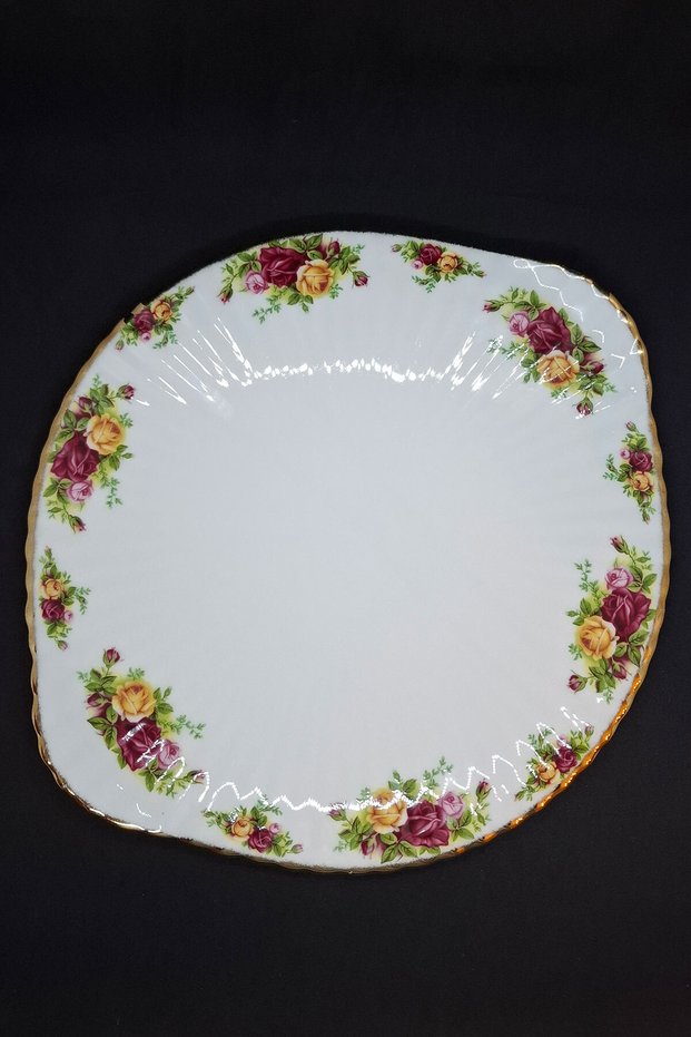 Old Country Roses Vintage Porcelain Oval Tray 35X31 cm