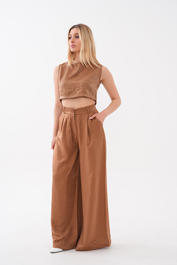 Women's Shiny Reflective Loose-Fit Buttoned Top and Bottom Set