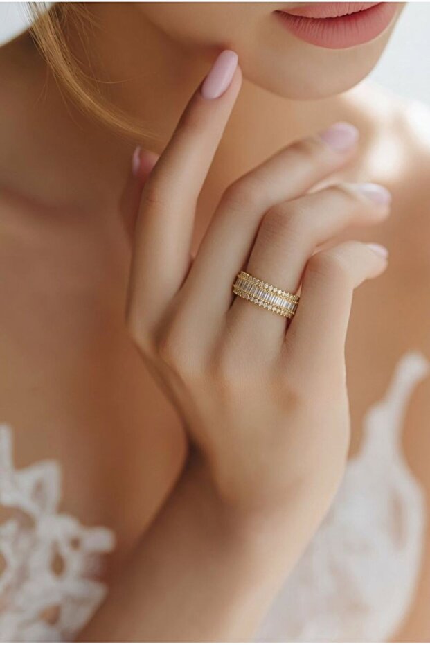 Luxury Patterned Figured Ring