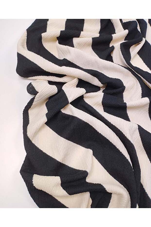Black Beige Verev Patterned Wrinkled Jersey Fabric Thin Flexible Soft Blouse & Dress Fabric 150X160Cm