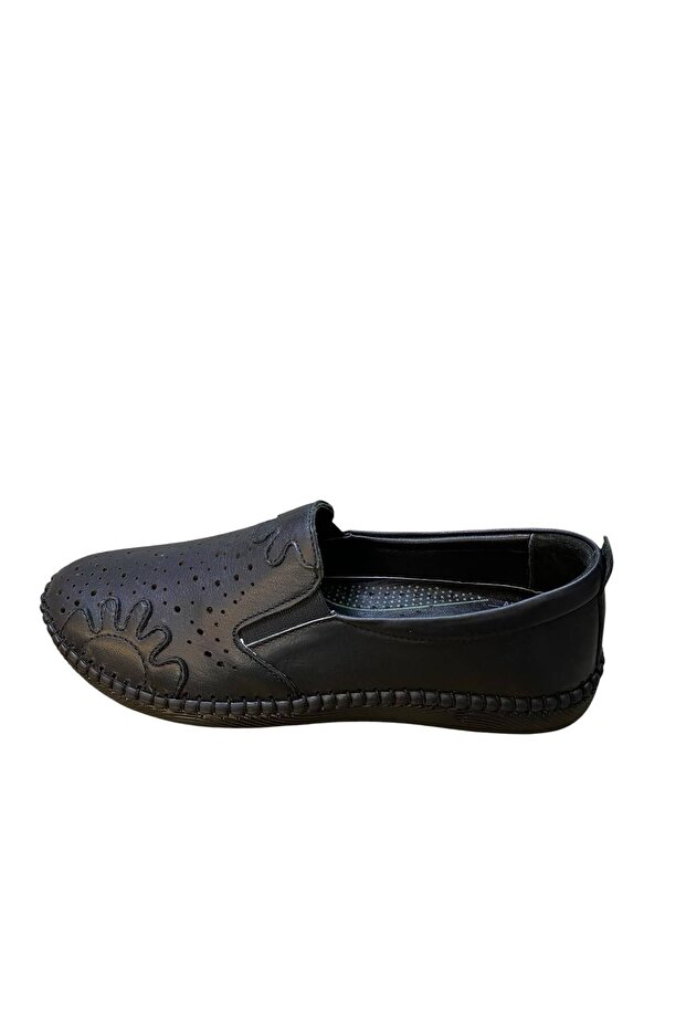 Women's Black Flat Light Sole Perforated Genuine Leather Shoes