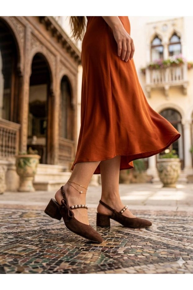 Women's Pearl Band Detailed Coffee Color Suede Daily Graduation and Wedding Dress Shoes - Women's Heeled Shoes (Heel Height 4cm)