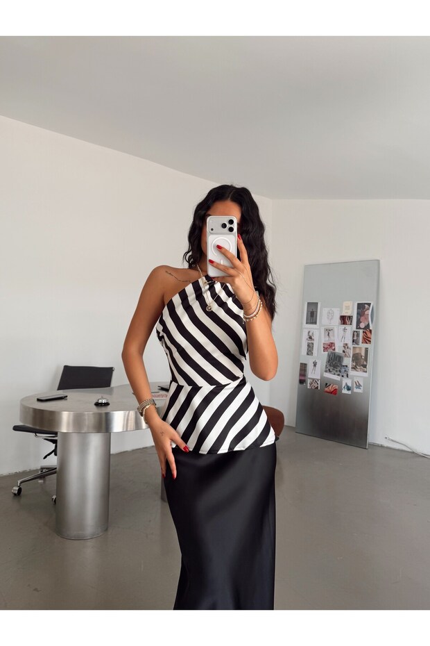 One-Shoulder Asymmetrical Satin Blouse - Black