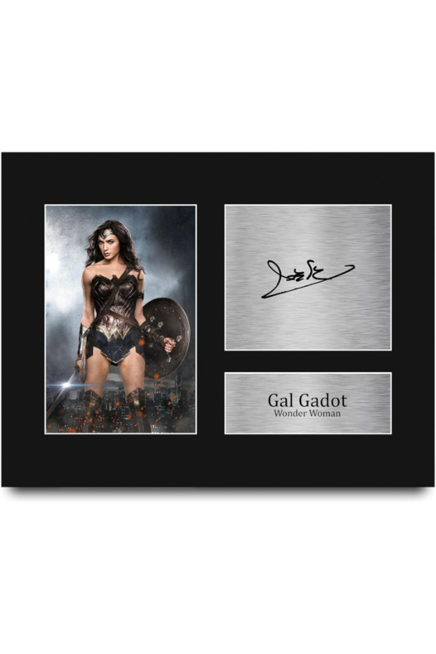 Gal Gadot Batman v Superman Wonder Woman Gifts Printed Signed Autograph Picture for Movie Memorabilia Fans - US Letter Size