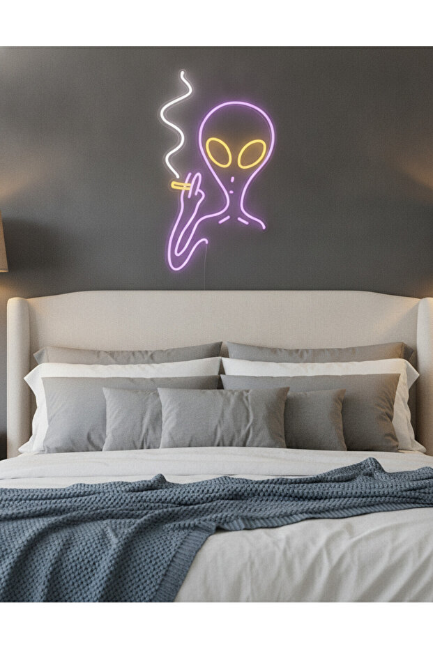 Uzaylı Figürü LED Neon Tablo | Pop Culture Duvar Dekoru | Pleksi Aydınlatmalı Genç Odası Tablosu - 5