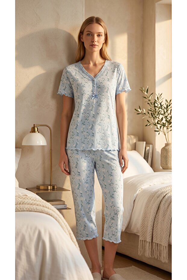 Angelique Bamboo Fabric Short Sleeve Ruffle and Bow Detailed Floral Patterned Women's Capri Suit 22331-22332