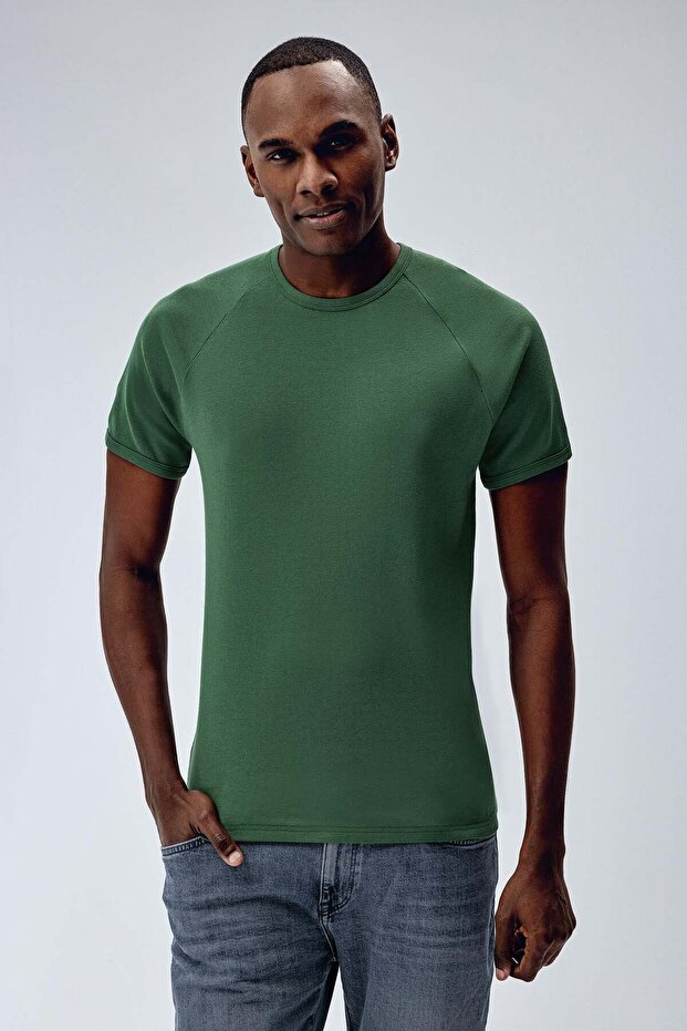 Men's 100% cotton raglan sleeve t-shirt green