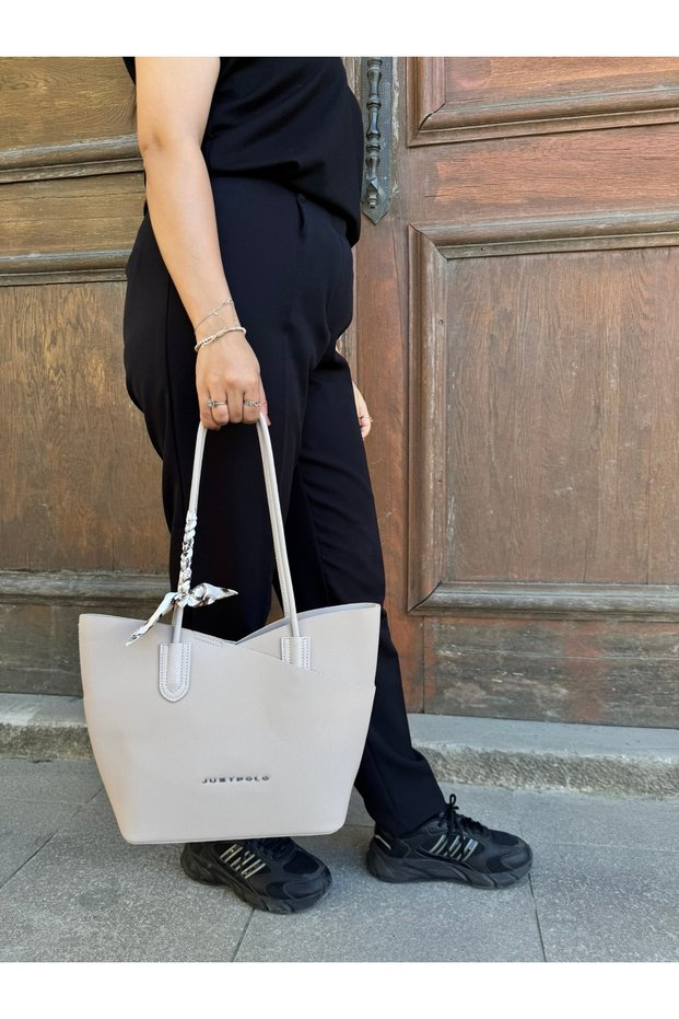 Women's New Season Luxury Design Hand & Shoulder Bag with Shawl Detail, Suitable for Daily Use