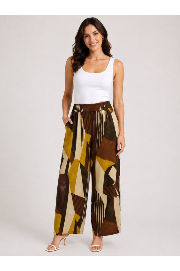 Trendy Women's Discount Fabric Summer Pants with Elastic Waistband
