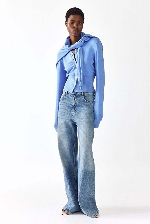 Fine-knit cardigan