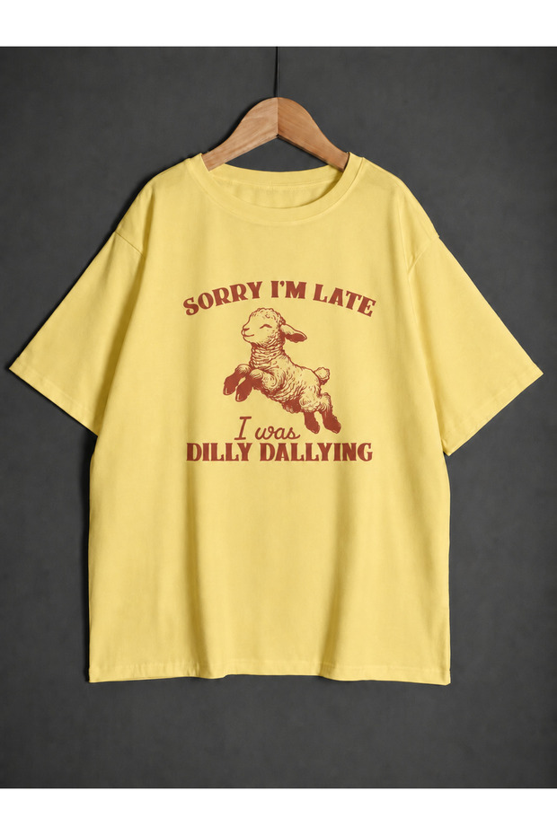 Women's Sorry I'M Late Lamb Printed Oversized T-Shirt