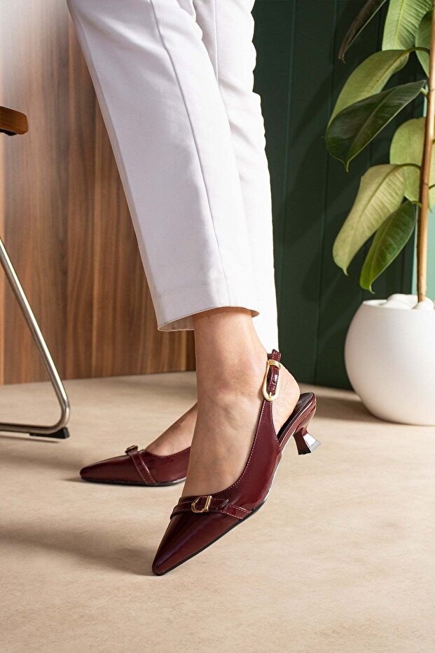 Two-Buckle Hazelnut Heel Women's Shoes 4 cm Patent Leather Burgundy