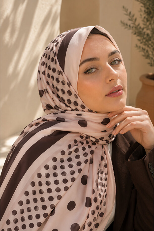 Polka Dot Shawl Series Powder