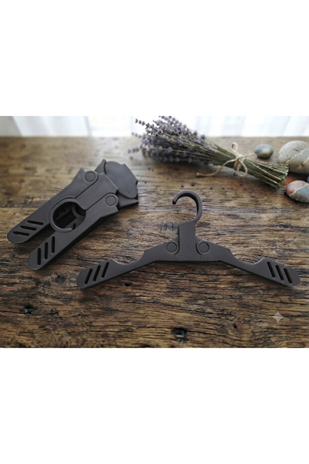 Foldable Clothes Hanger (5 Pieces)