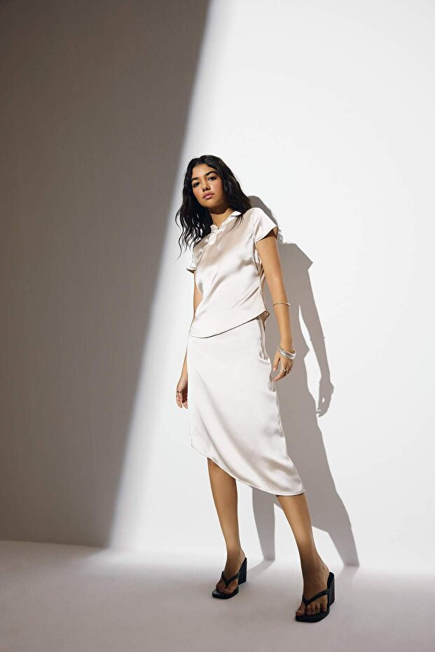 Asymmetrical Regular Waist Satin Midi Skirt I1849Ax26Au