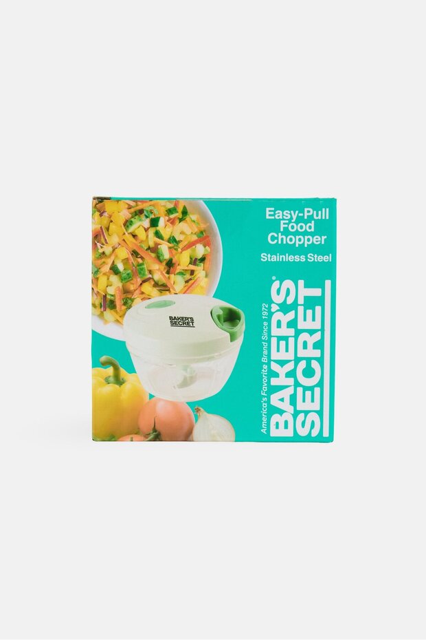 Easy Pull Food Chopper , White