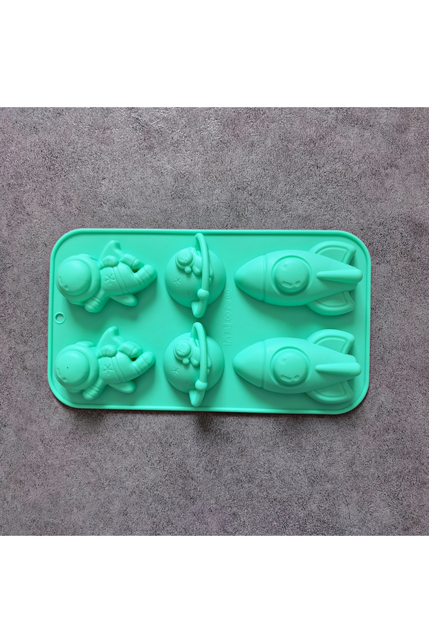 013green 1pc Creative Rocket Astronaut Shaped Silicone Mold, Perfect for Cakes, Desserts, Jellies, C