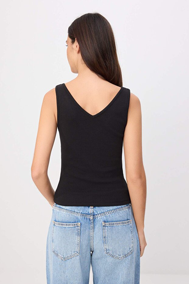 Siyah Fitted/Vücuda Oturan V Yaka Kalın Askılı Kolsuz Fitilli Esnek Örme Atlet TWOSS26AL00079 - 4