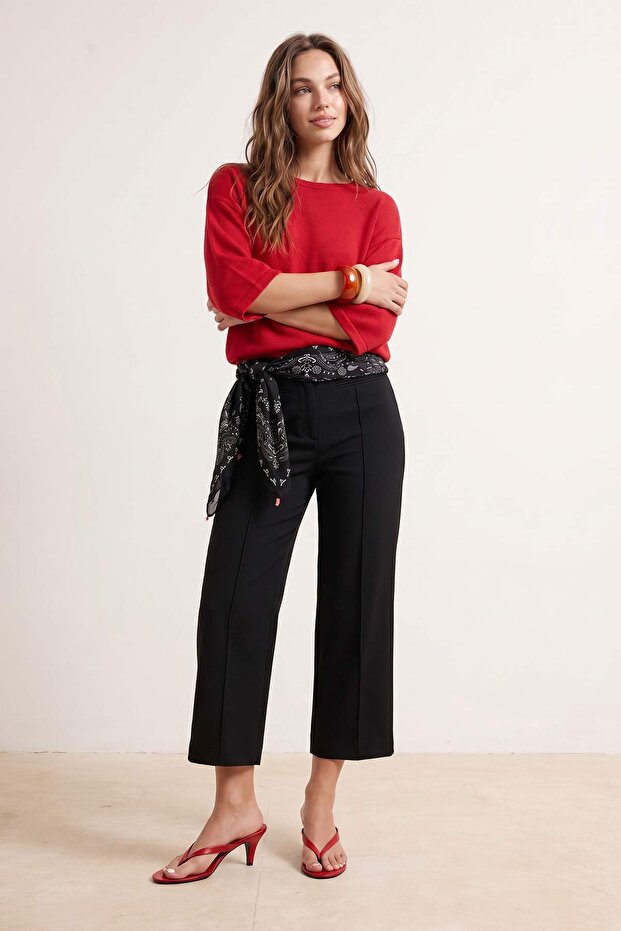 Wardrobe Essentials Kırmızı Bisiklet Yaka Triko Bluz TWOSS26BZ00136 - 1