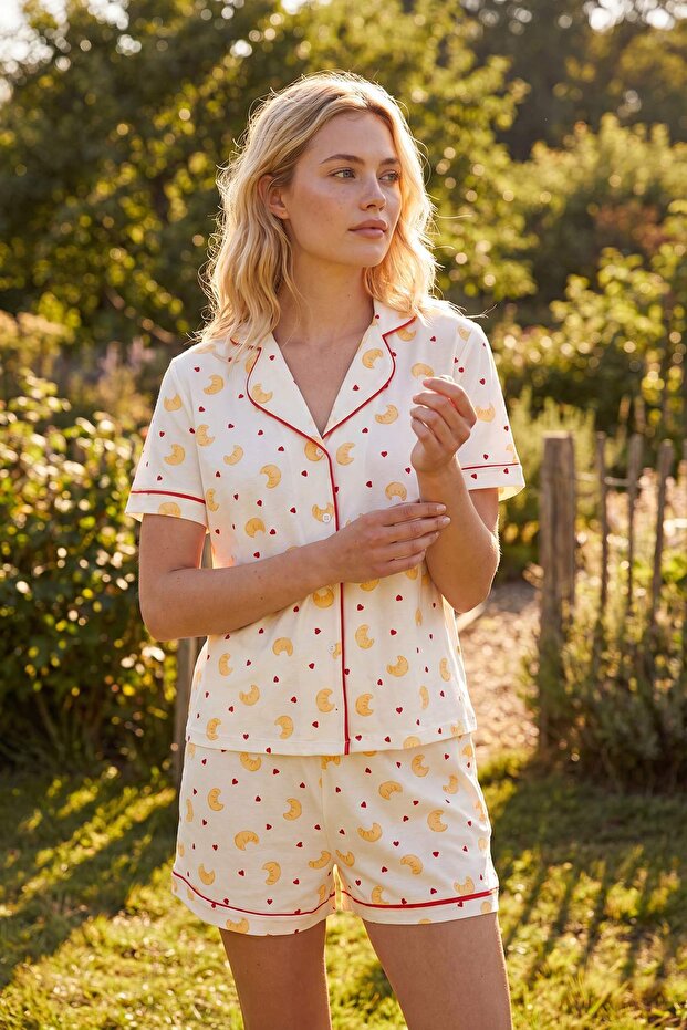 Ekru %100 Pamuklu Kruvasan Desenli Biyeli Örme Pijama Takımı THMSS26PT00060 - 2