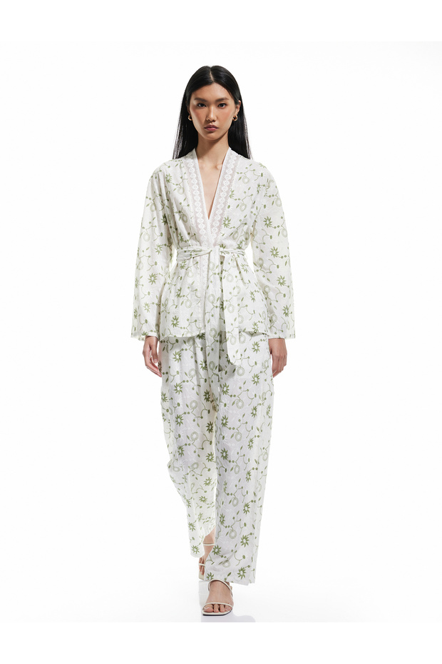 Pocketed High-Waisted Embroidered Floral Eyelet Wide-Leg Pants