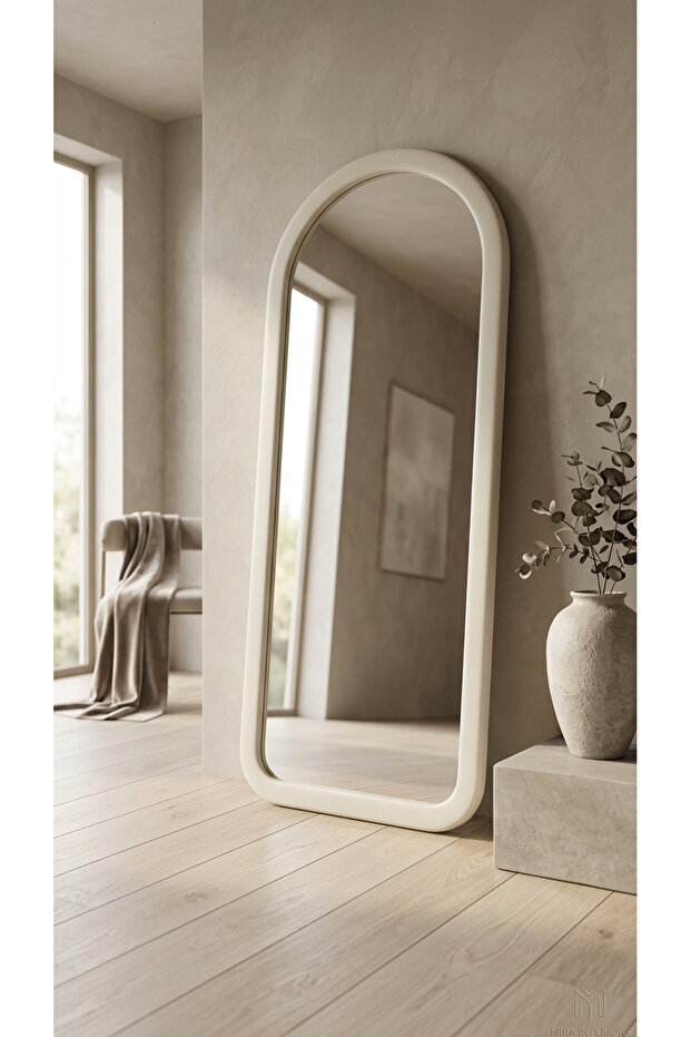 مرآة أرضية مقاس 160X60 بإطار قماشي كريمي - تصميم مقوس أنيق