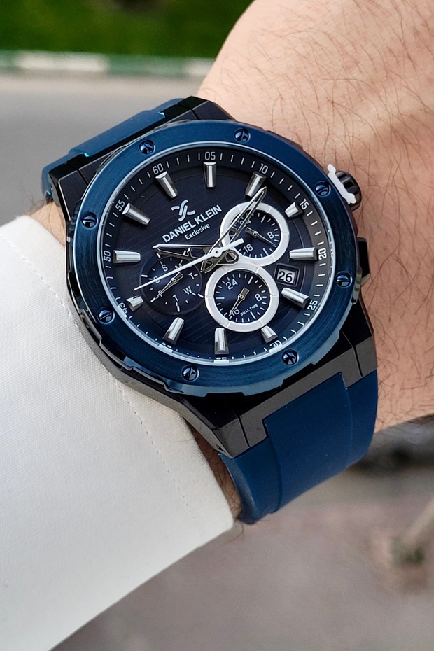 Black Case Navy Blue Color Strap Same as Picture 44 mm Functional Men's Wristwatch